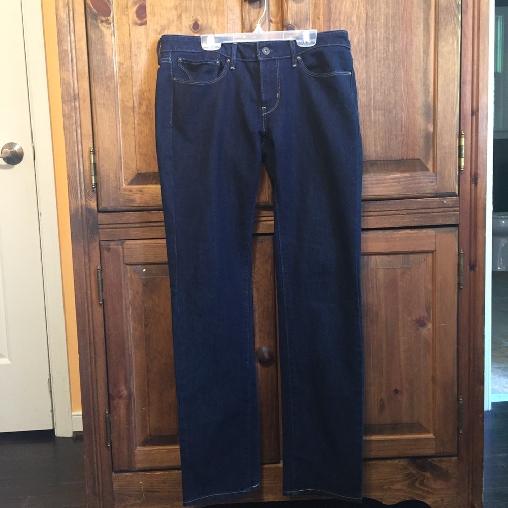 Levi’s Sz 30 Slight Curve Straight Jeans
